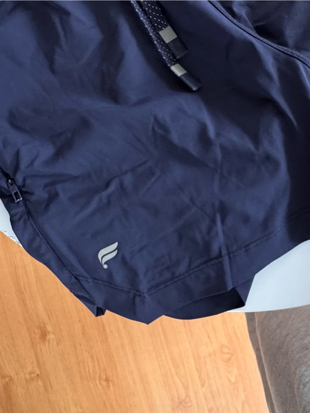 Men’s Fabletics Navy Blue Lined Running / Active Short with Pockets XS